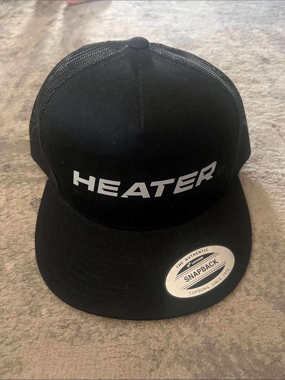 HEATER New Black Snapback Trucker Hat